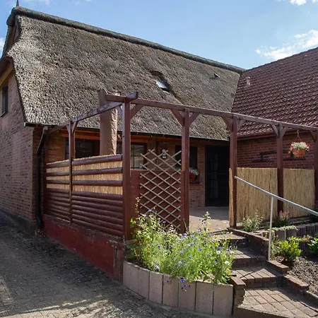 Kleine Reetstube 아파트 Avendorf